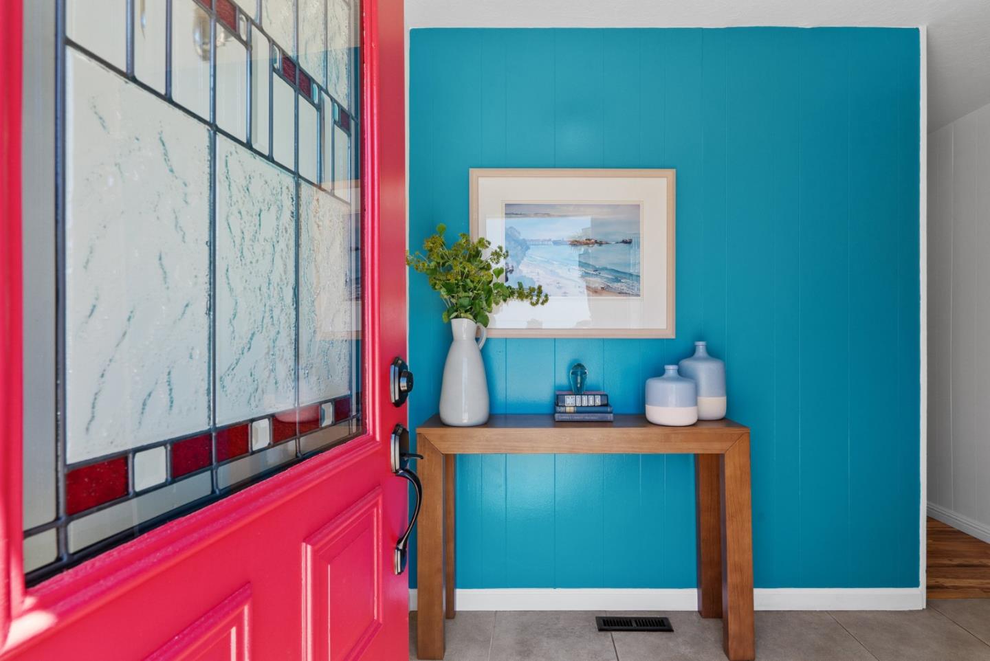 Detail Gallery Image 4 of 46 For 247 Rio Del Mar Blvd, Aptos,  CA 95003 - 3 Beds | 2/1 Baths
