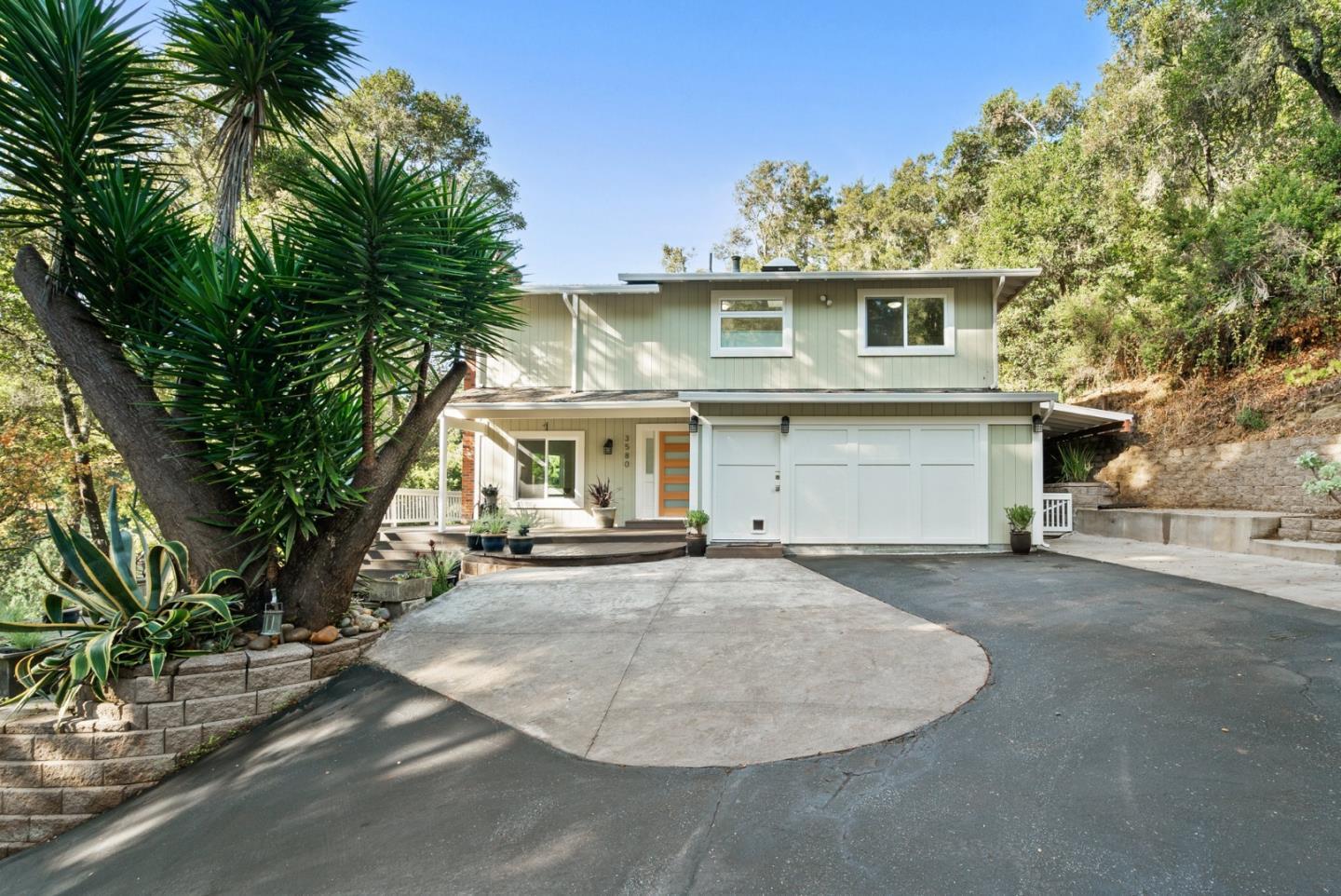 Detail Gallery Image 4 of 78 For 3580 Misty Ln, Aptos,  CA 95003 - 4 Beds | 3/1 Baths