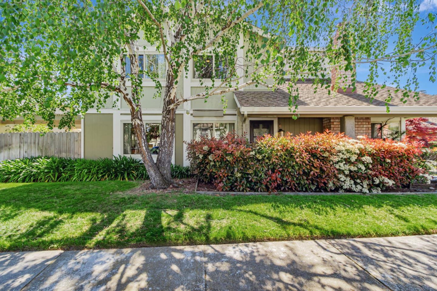Detail Gallery Image 2 of 50 For 4254 Erie Ct, Santa Clara,  CA 95054 - 4 Beds | 2/1 Baths
