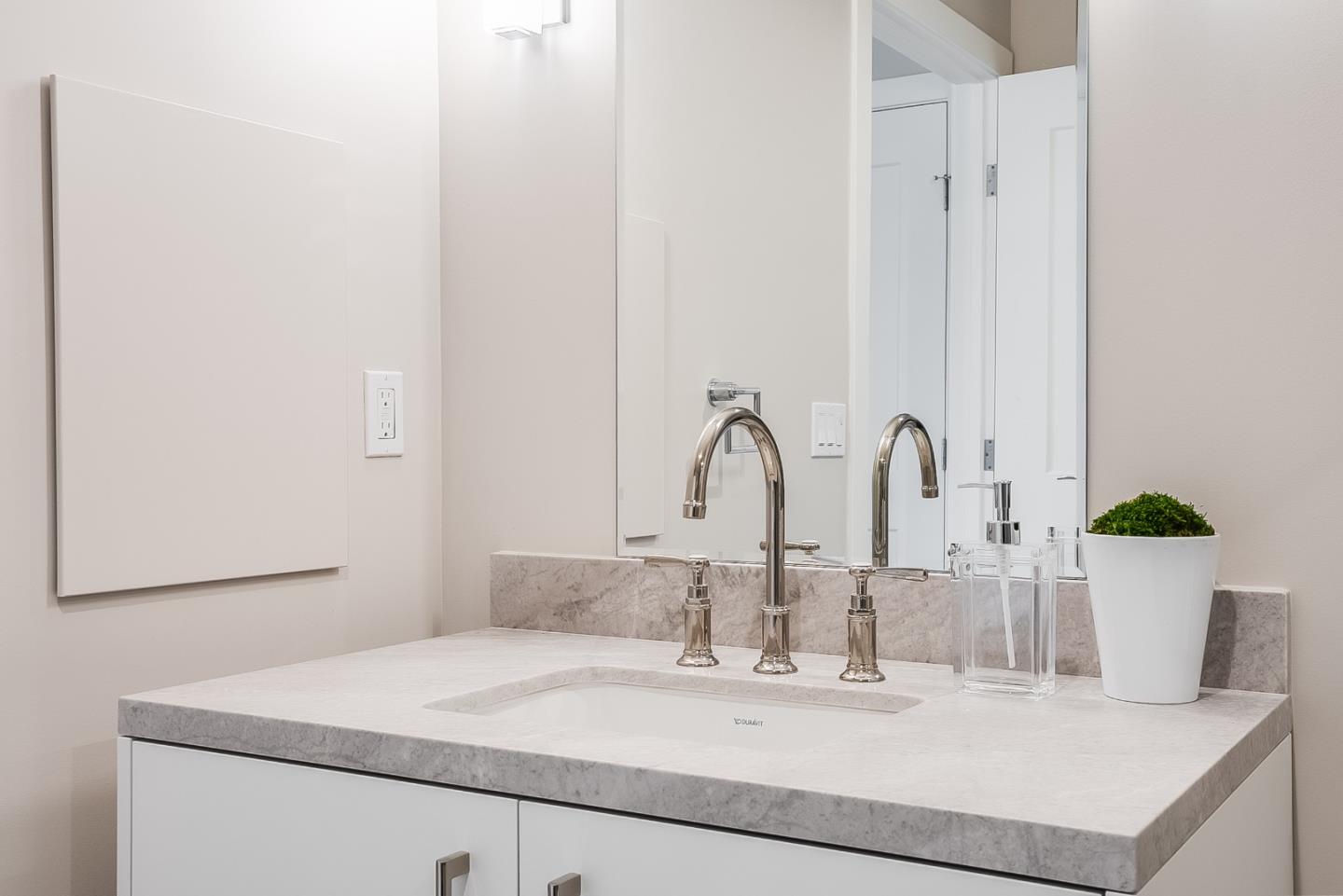 Detail Gallery Image 13 of 18 For 450 1st St #107,  Los Altos,  CA 94022 - 2 Beds | 2 Baths