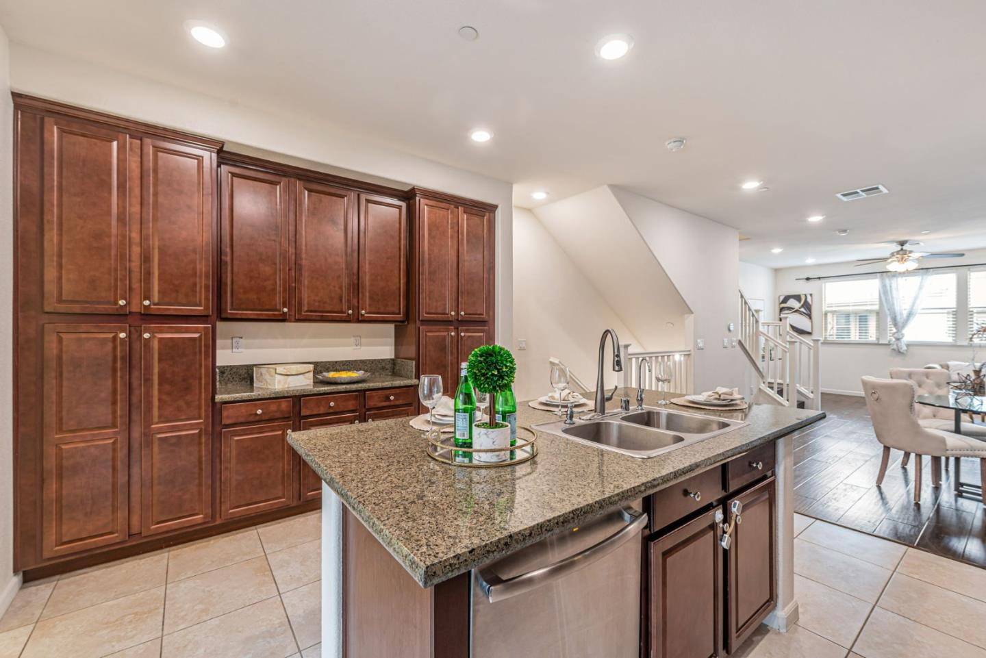 Detail Gallery Image 11 of 47 For 227 Siderno Ct, San Jose,  CA 95111 - 2 Beds | 2/1 Baths