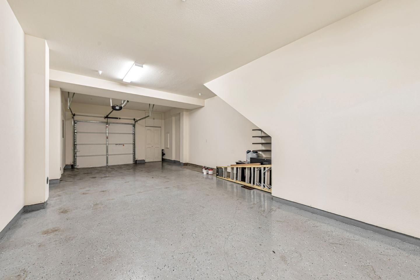 Detail Gallery Image 34 of 47 For 227 Siderno Ct, San Jose,  CA 95111 - 2 Beds | 2/1 Baths