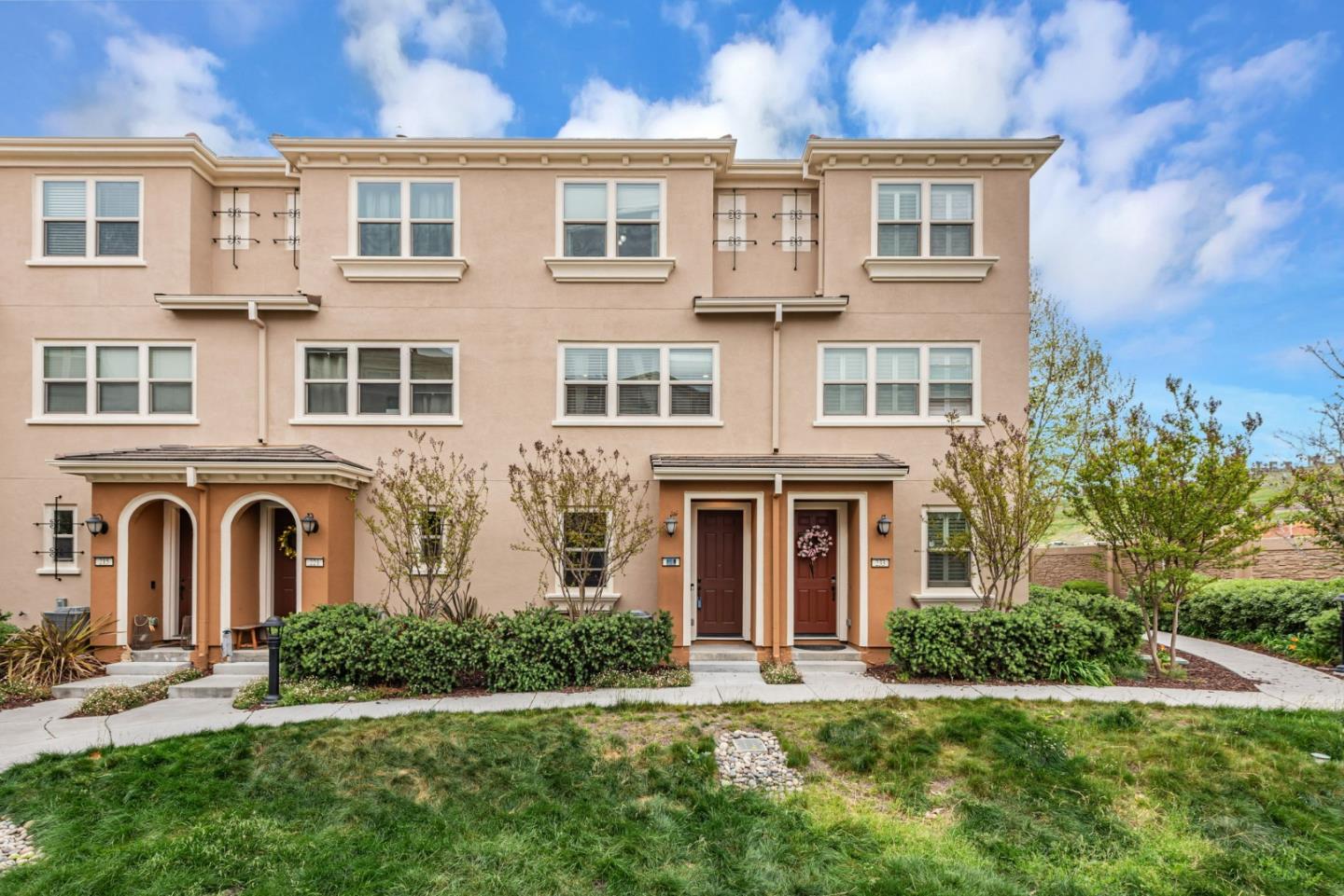 Detail Gallery Image 41 of 47 For 227 Siderno Ct, San Jose,  CA 95111 - 2 Beds | 2/1 Baths