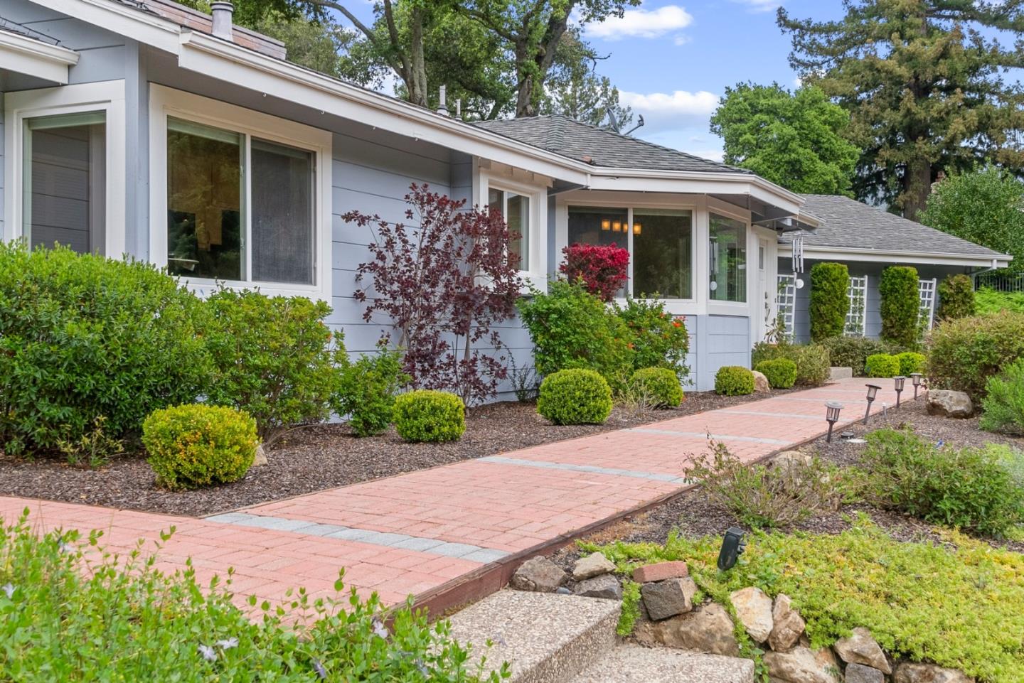 Detail Gallery Image 11 of 89 For 18301 Idylwild Rd, Los Gatos,  CA 95033 - 4 Beds | 3 Baths