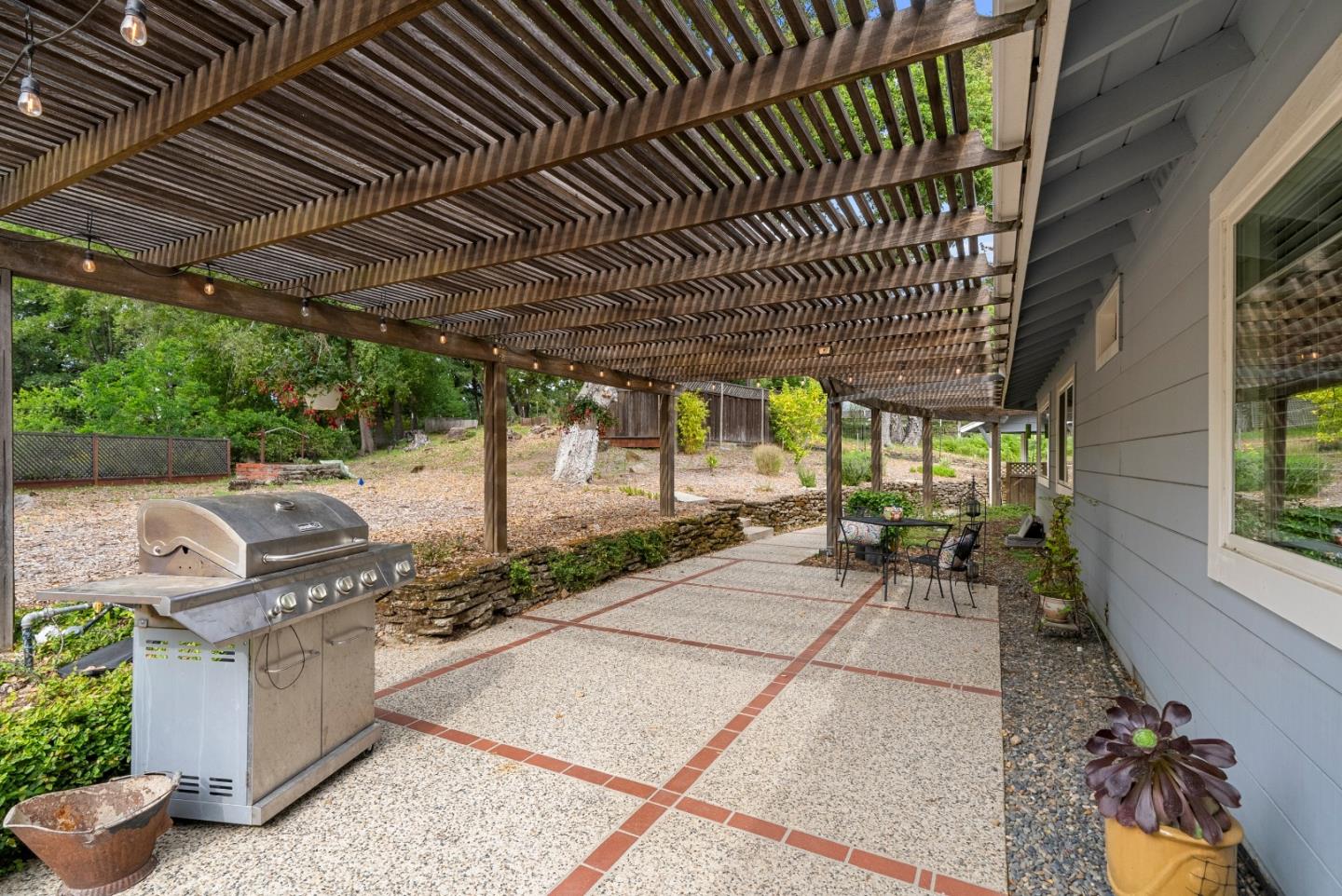 Detail Gallery Image 52 of 89 For 18301 Idylwild Rd, Los Gatos,  CA 95033 - 4 Beds | 3 Baths