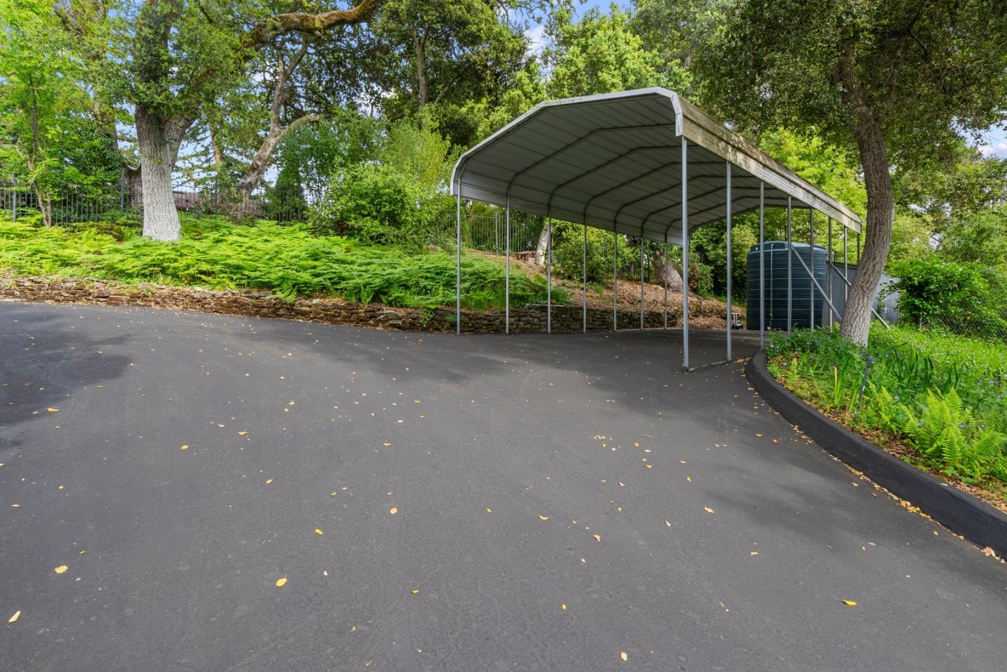 Detail Gallery Image 65 of 89 For 18301 Idylwild Rd, Los Gatos,  CA 95033 - 4 Beds | 3 Baths