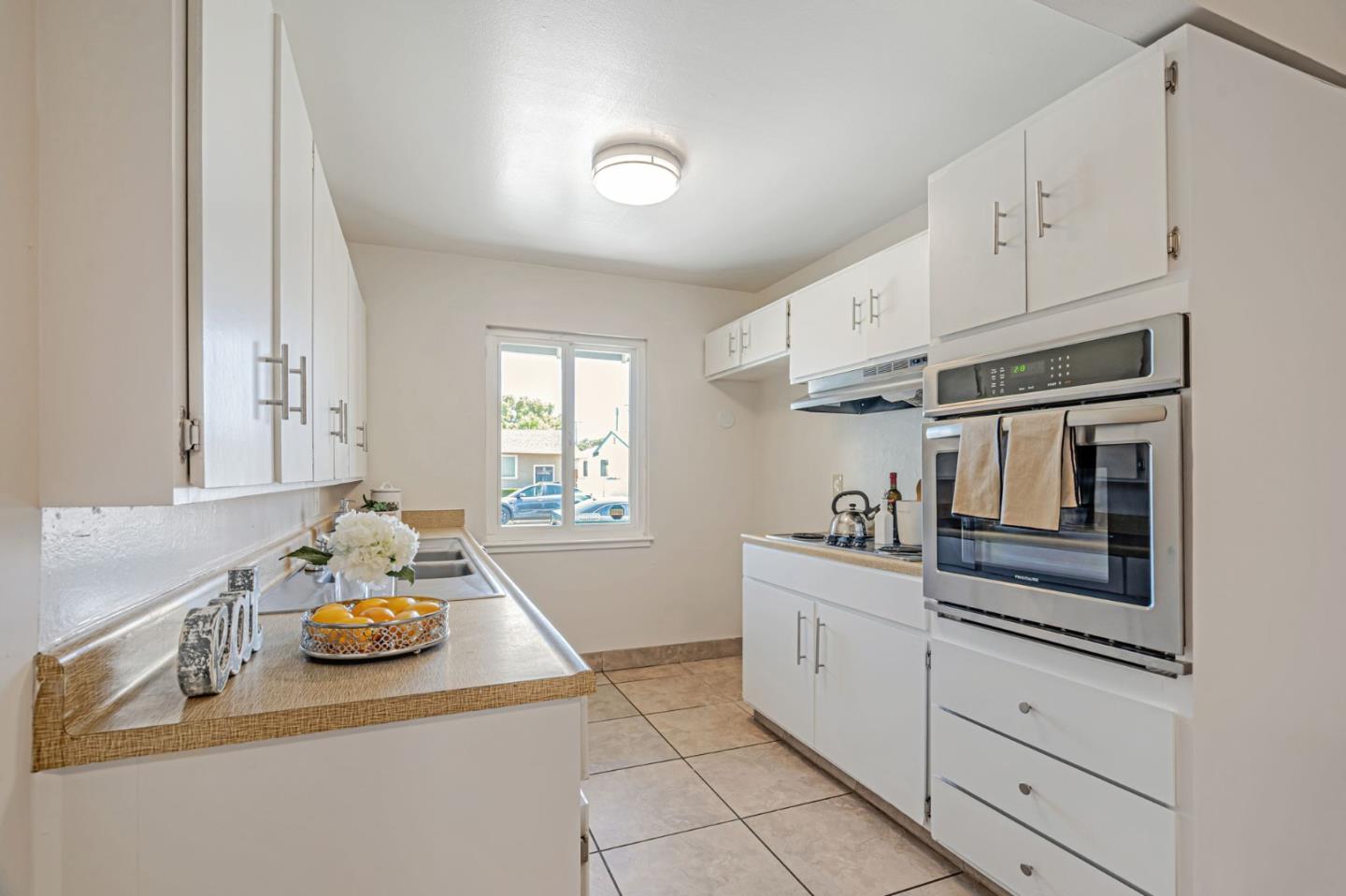 Detail Gallery Image 7 of 28 For 2617 Barcells Ave, Santa Clara,  CA 95051 - 3 Beds | 2 Baths