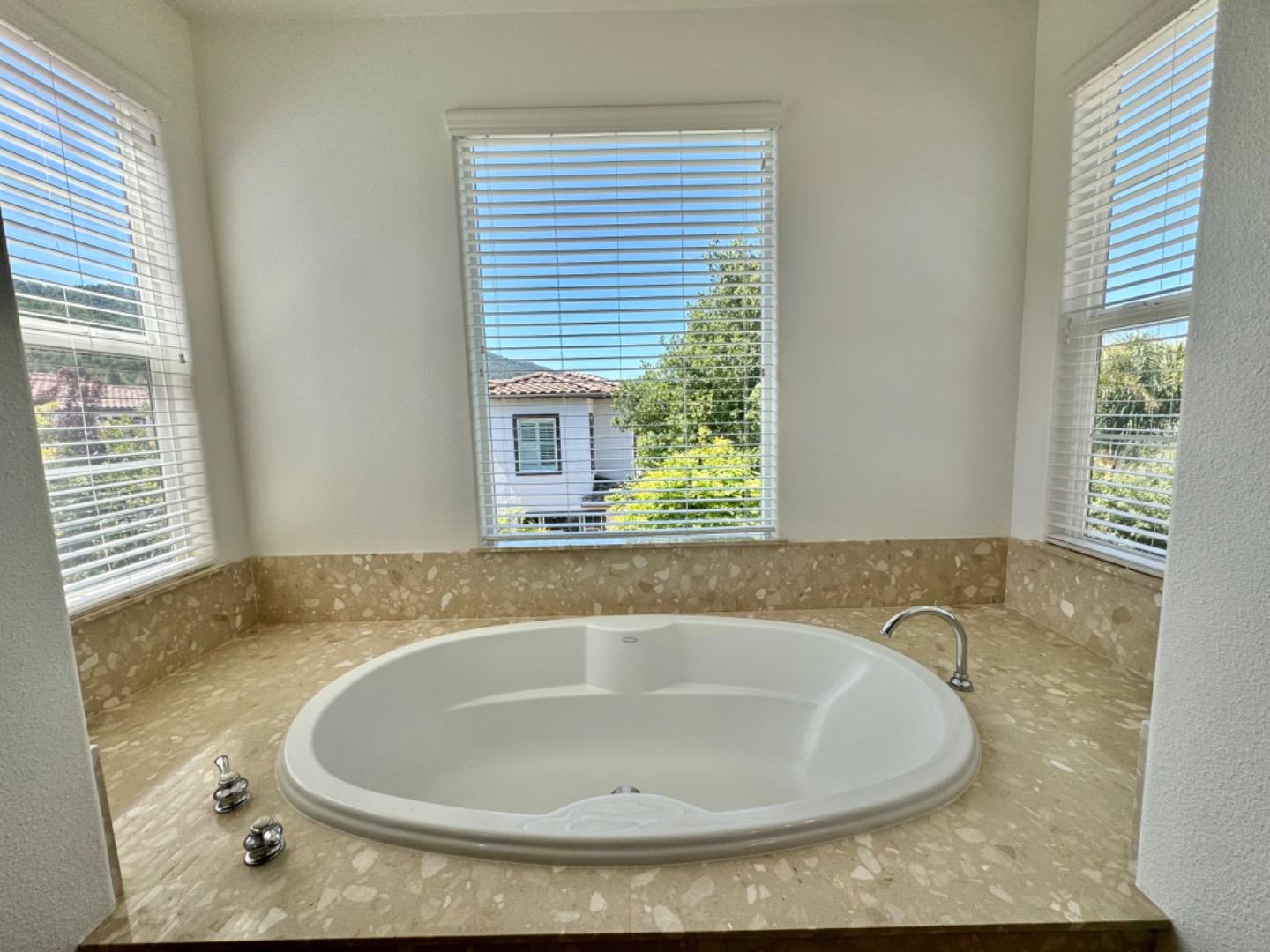 Detail Gallery Image 31 of 50 For 7651 Strath Pl, Gilroy,  CA 95020 - 5 Beds | 4 Baths