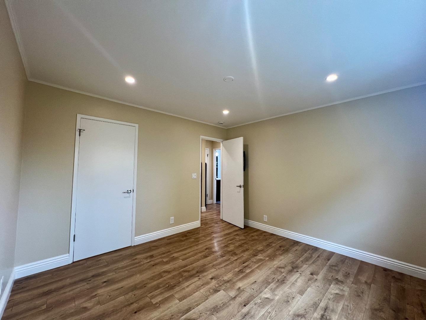 Detail Gallery Image 10 of 16 For 164 Echo Ave #2,  Campbell,  CA 95008 - 2 Beds | 8 Baths