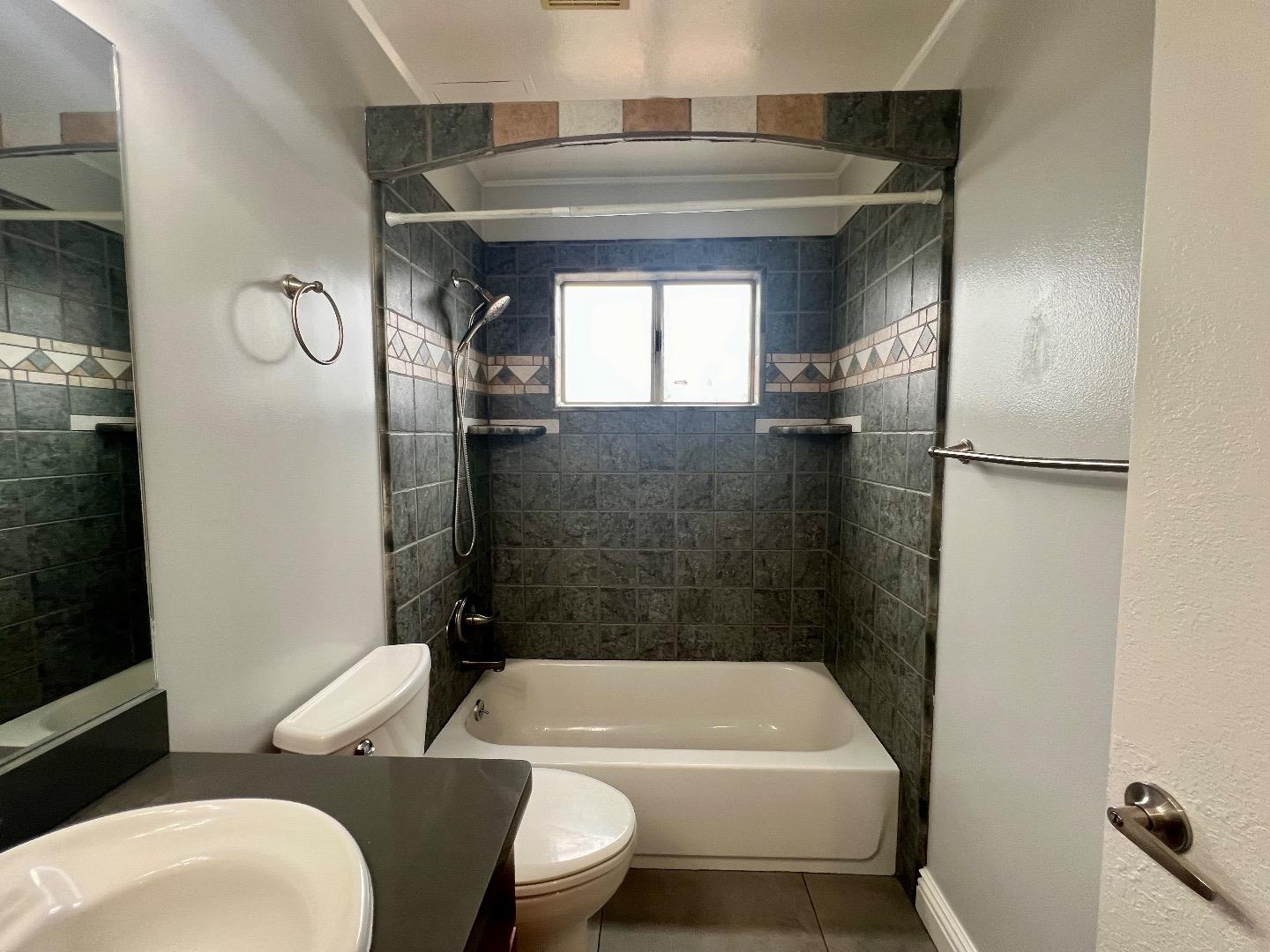 Detail Gallery Image 15 of 16 For 164 Echo Ave #2,  Campbell,  CA 95008 - 2 Beds | 8 Baths