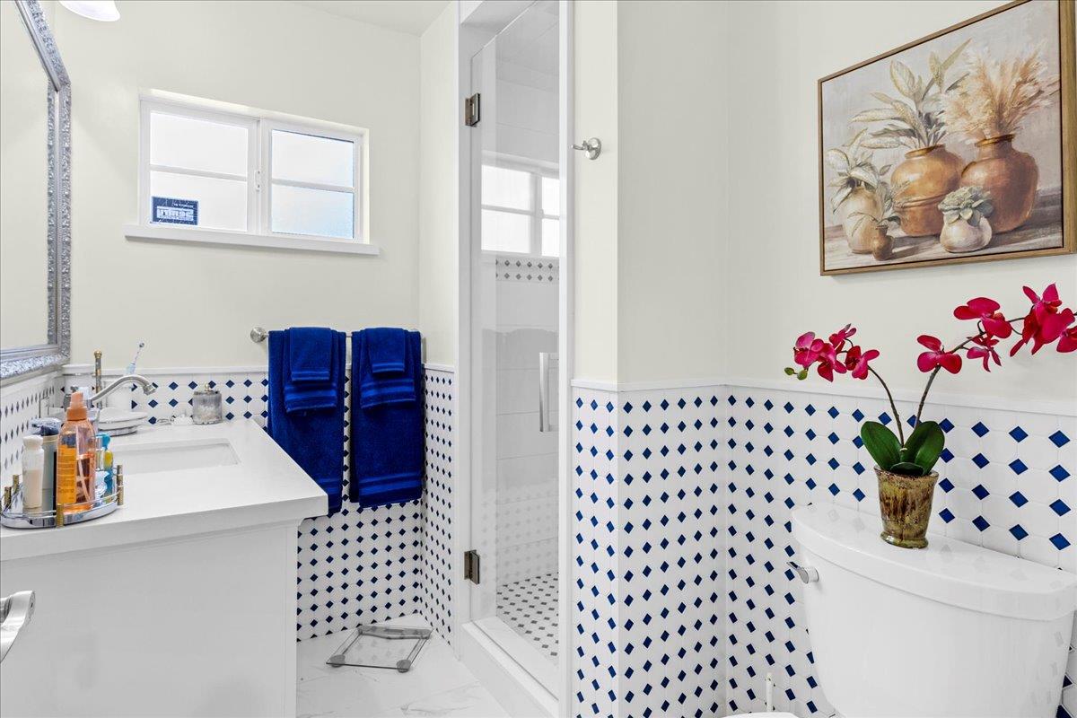 Detail Gallery Image 16 of 34 For 670 Van Buren Cir, Monterey,  CA 93940 - 3 Beds | 2 Baths