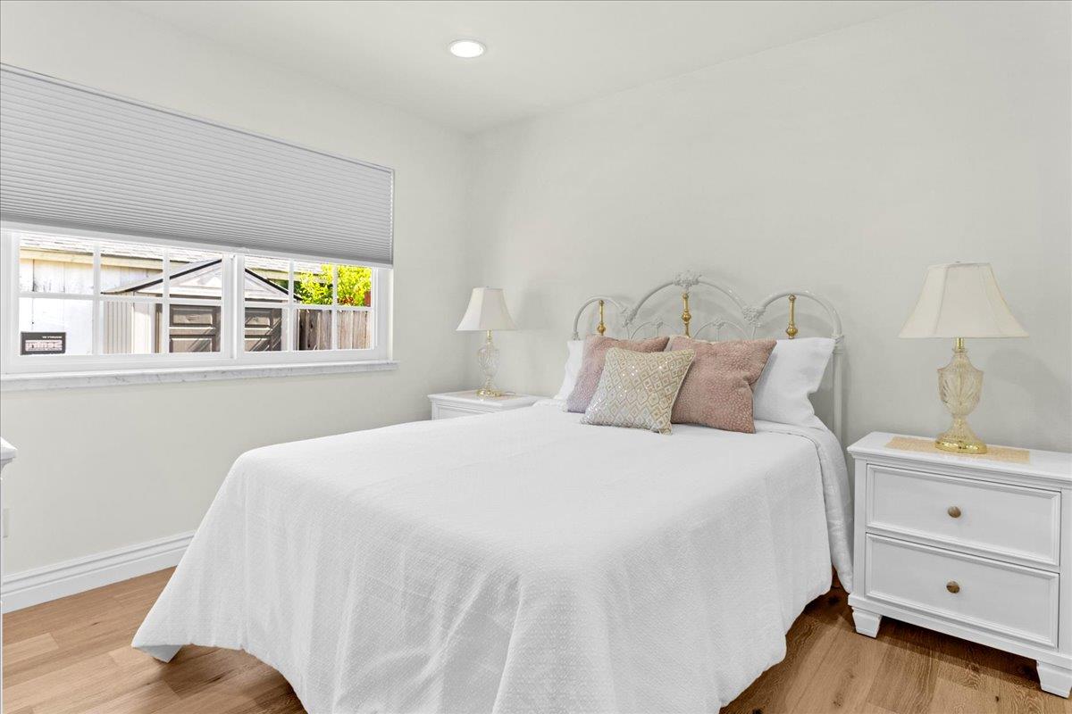 Detail Gallery Image 17 of 34 For 670 Van Buren Cir, Monterey,  CA 93940 - 3 Beds | 2 Baths