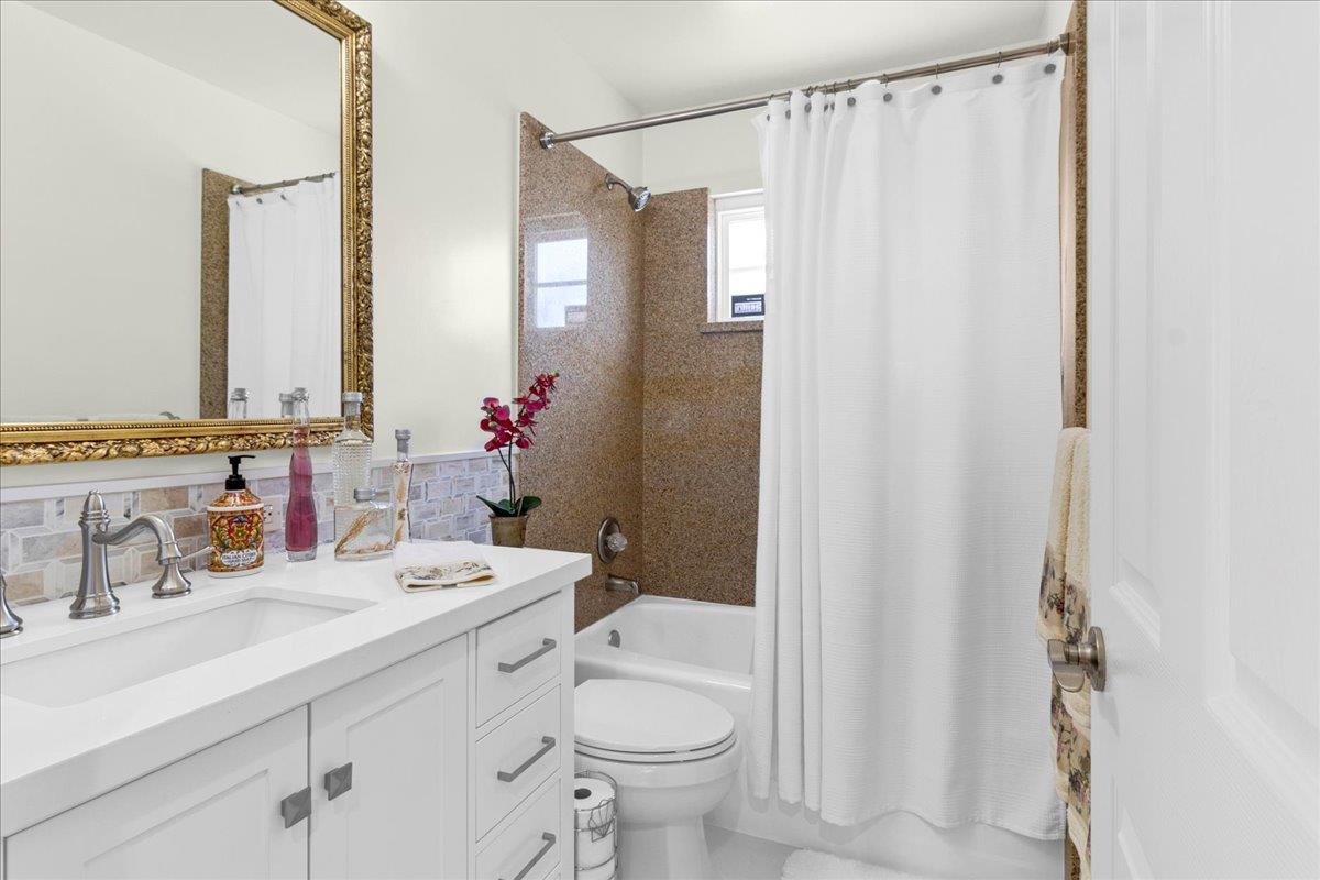 Detail Gallery Image 19 of 34 For 670 Van Buren Cir, Monterey,  CA 93940 - 3 Beds | 2 Baths