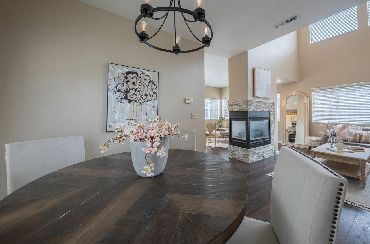 Detail Gallery Image 11 of 39 For 18106 Stonehaven, Salinas,  CA 93908 - 3 Beds | 2/1 Baths