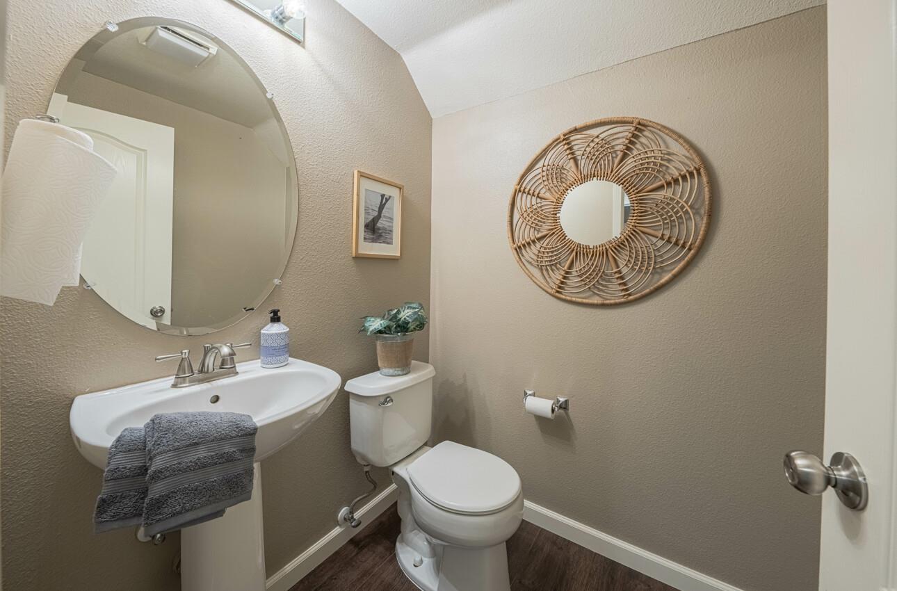 Detail Gallery Image 24 of 39 For 18106 Stonehaven, Salinas,  CA 93908 - 3 Beds | 2/1 Baths