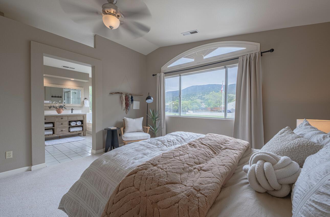 Detail Gallery Image 29 of 39 For 18106 Stonehaven, Salinas,  CA 93908 - 3 Beds | 2/1 Baths
