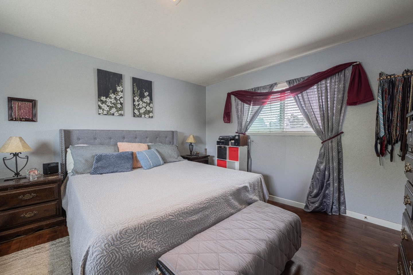 Detail Gallery Image 23 of 29 For 335 Palma Dr, Salinas,  CA 93901 - 4 Beds | 2 Baths