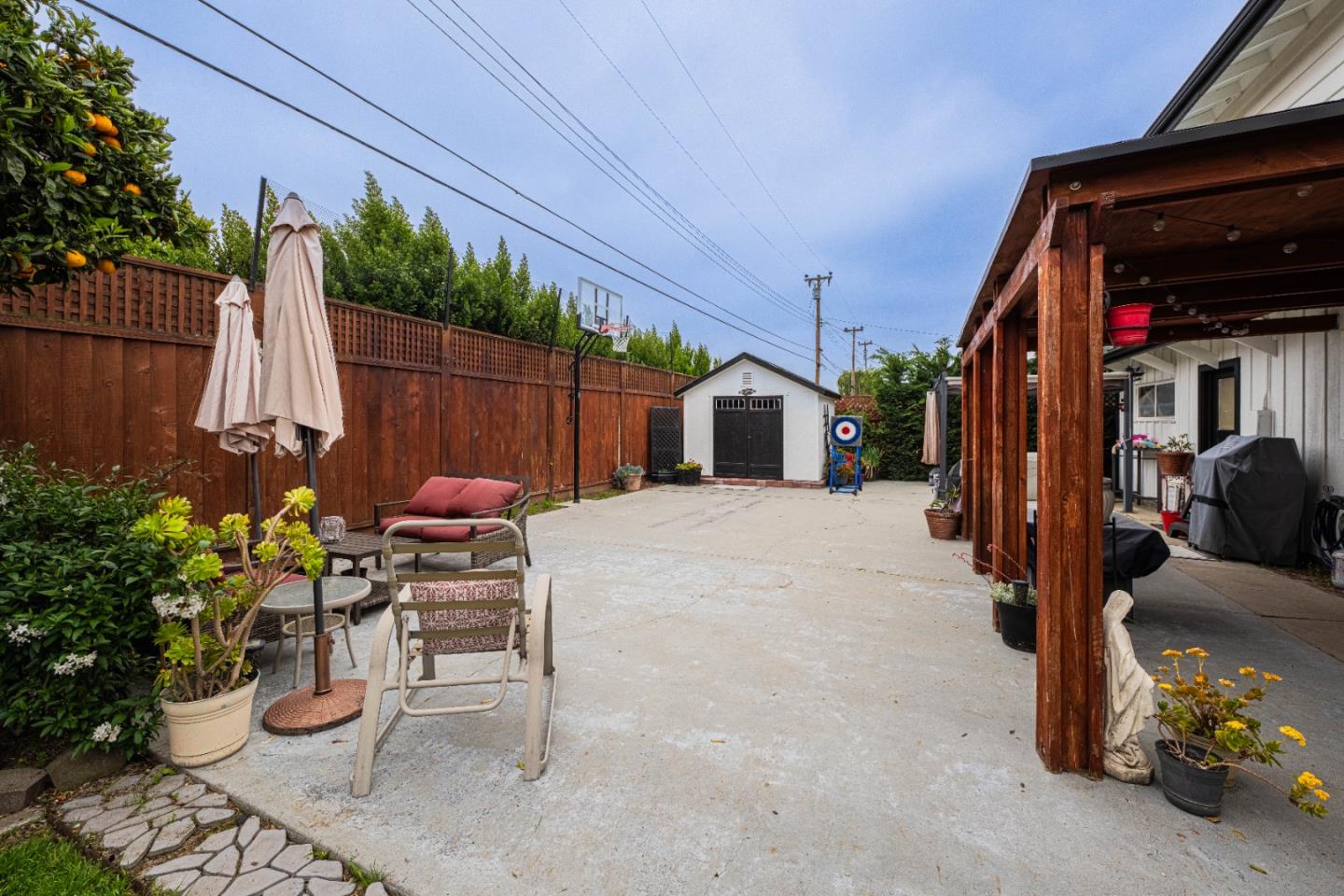 Detail Gallery Image 27 of 29 For 335 Palma Dr, Salinas,  CA 93901 - 4 Beds | 2 Baths