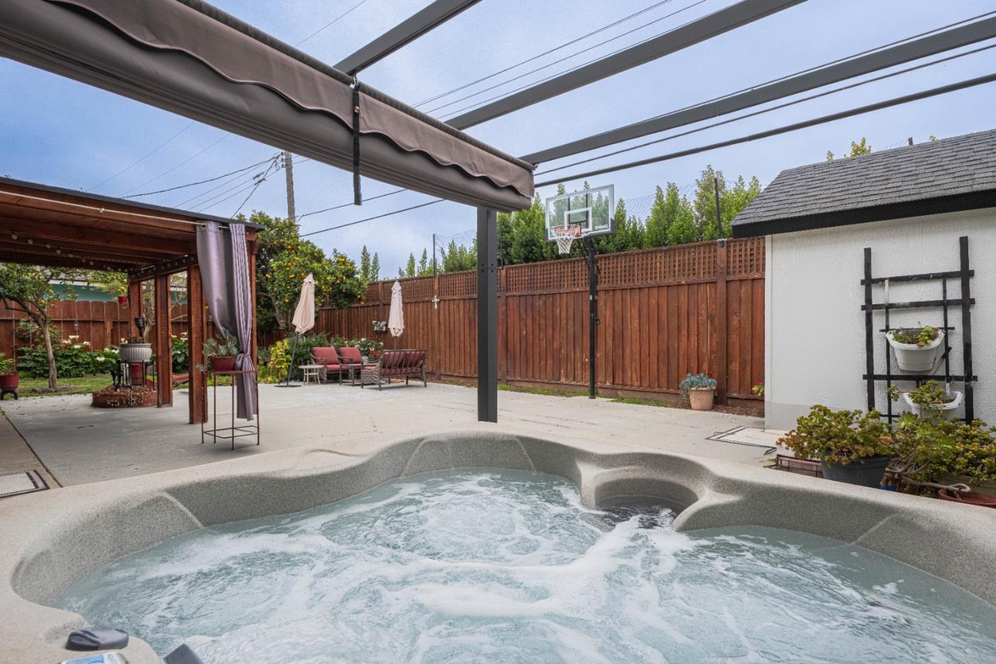 Detail Gallery Image 29 of 29 For 335 Palma Dr, Salinas,  CA 93901 - 4 Beds | 2 Baths