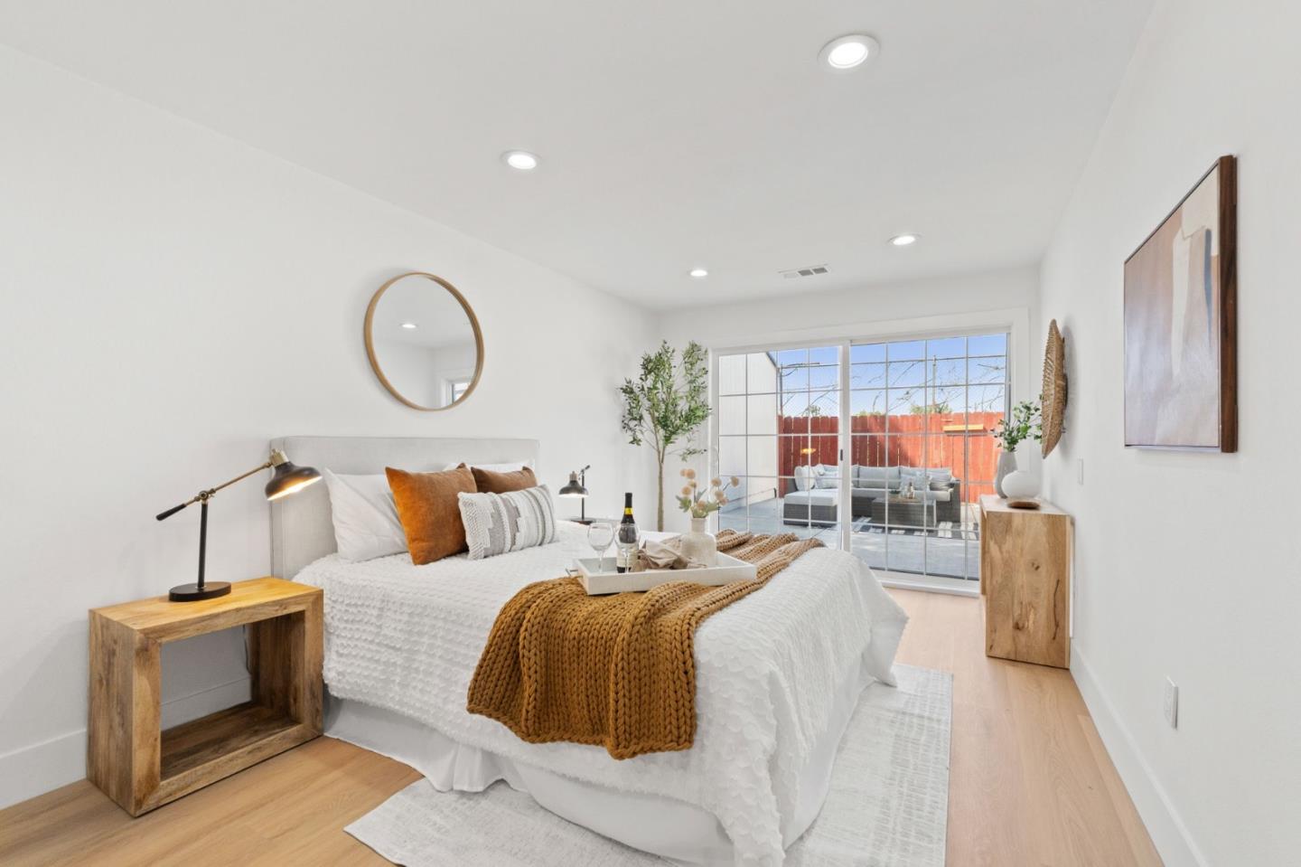 Detail Gallery Image 26 of 36 For 195 N 24th St, San Jose,  CA 95116 - 4 Beds | 2 Baths
