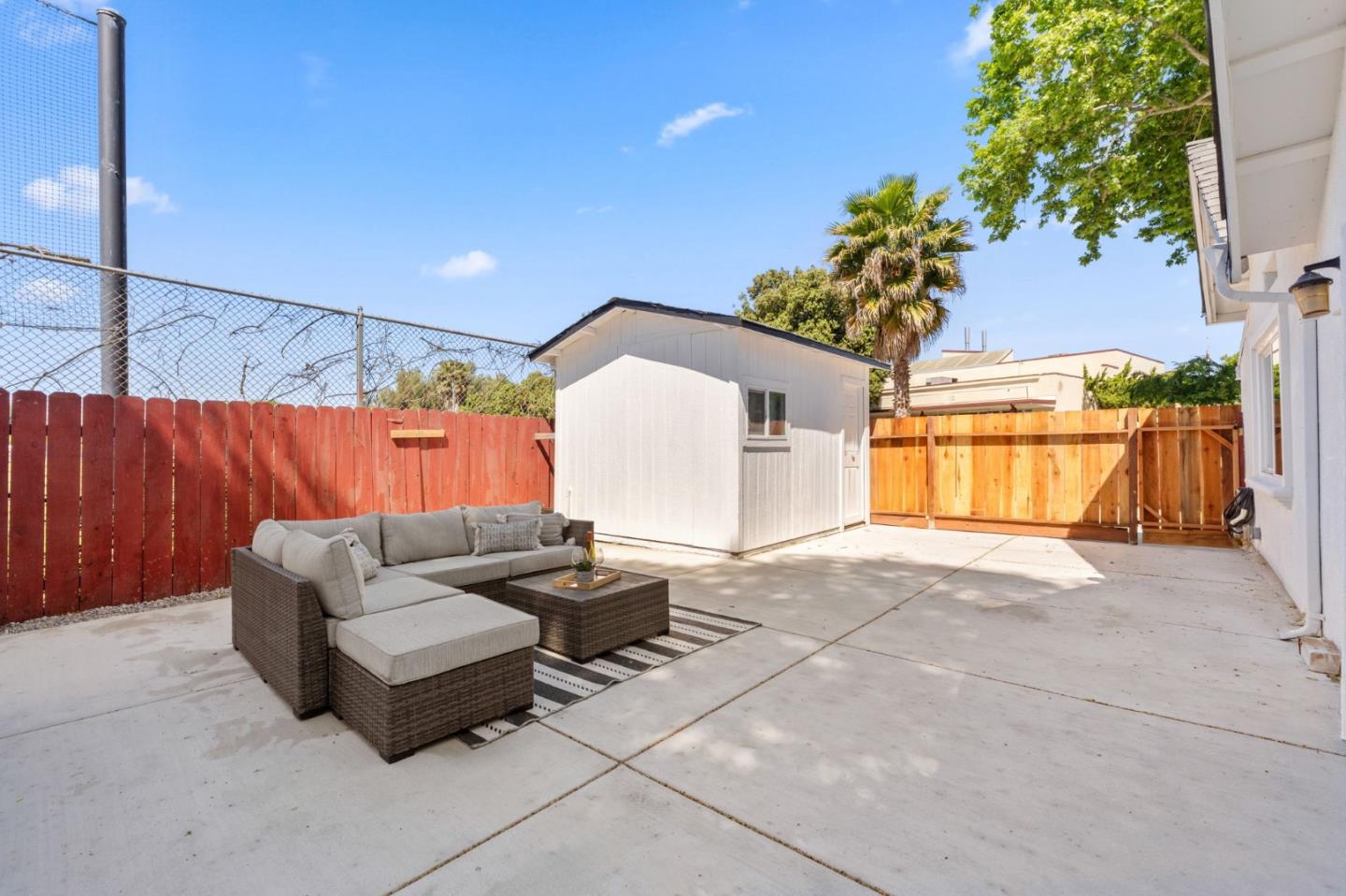 Detail Gallery Image 33 of 36 For 195 N 24th St, San Jose,  CA 95116 - 4 Beds | 2 Baths