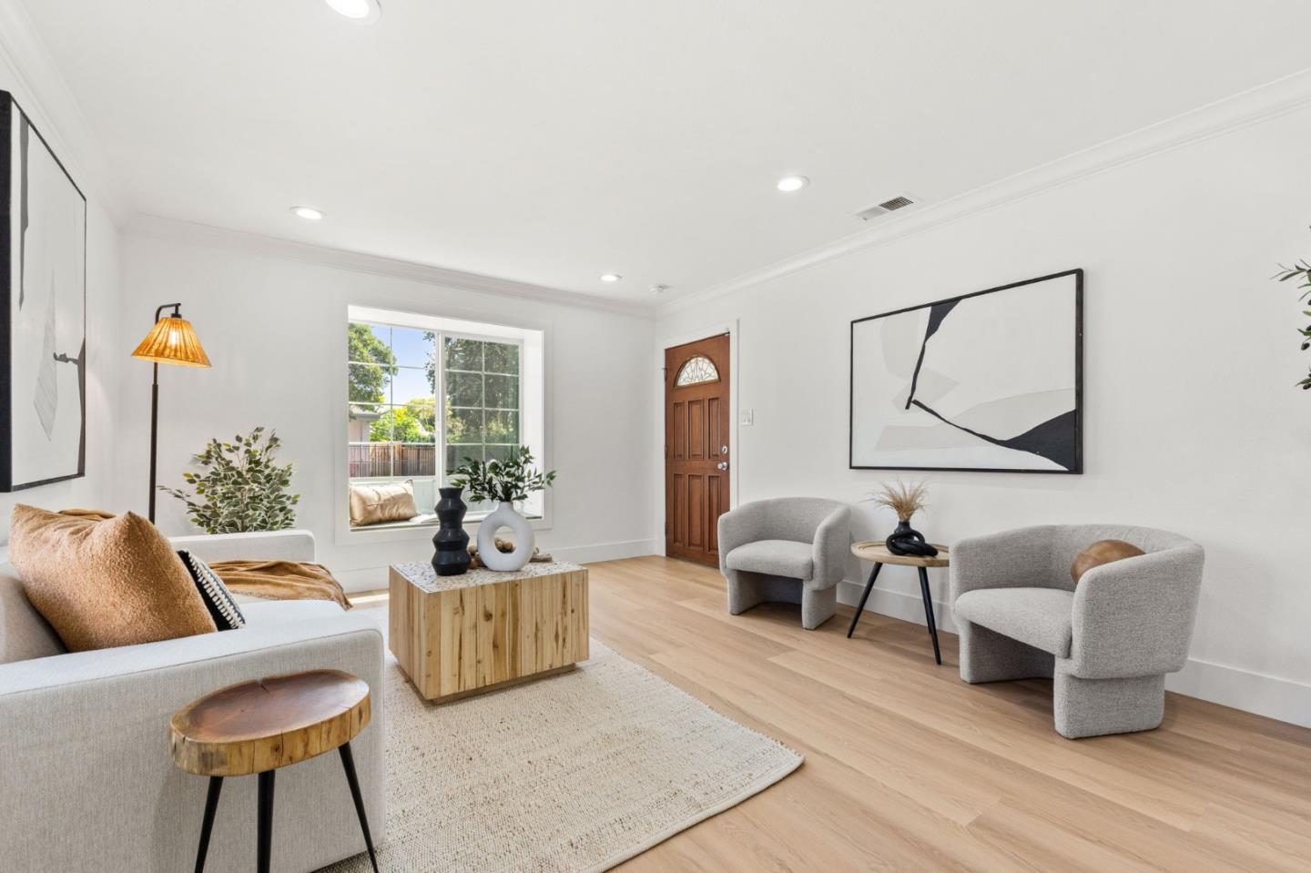 Detail Gallery Image 9 of 36 For 195 N 24th St, San Jose,  CA 95116 - 4 Beds | 2 Baths