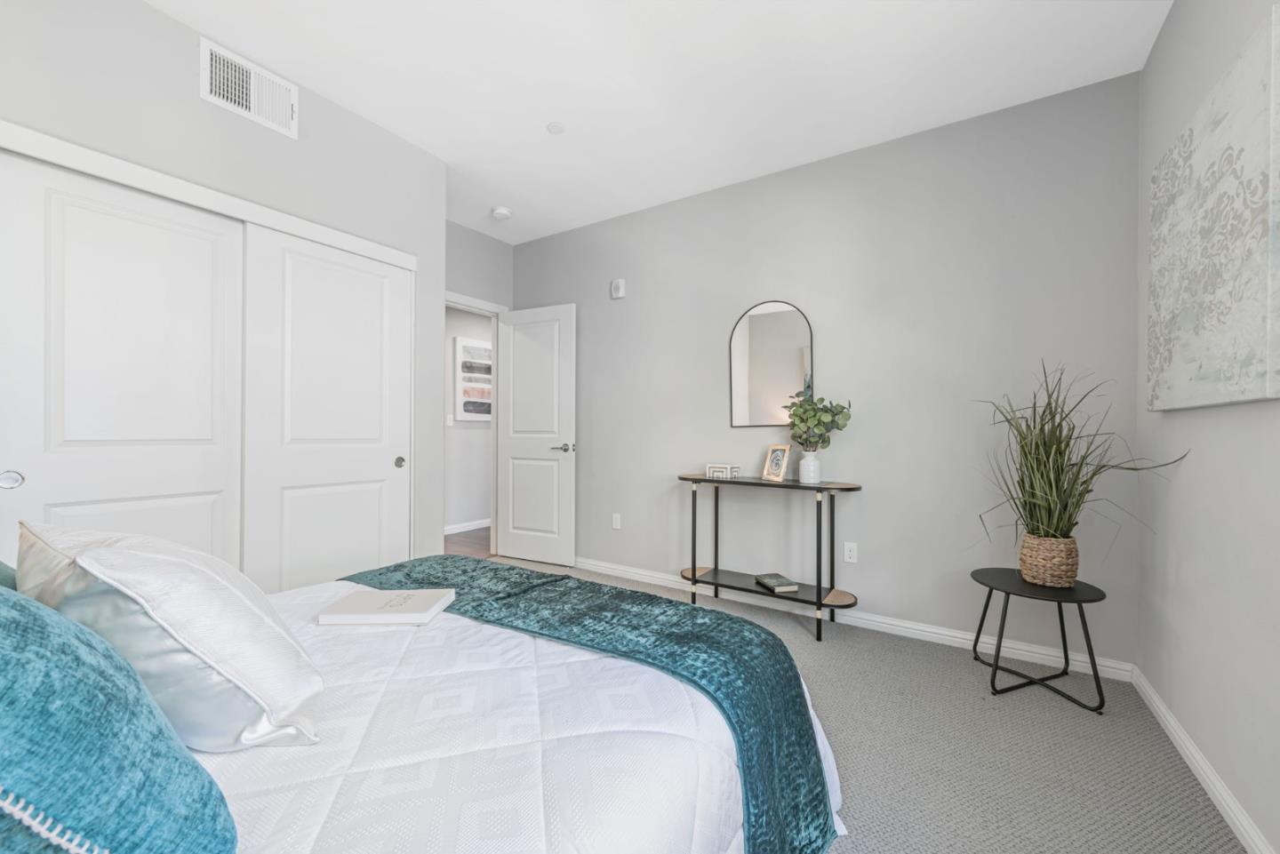 Detail Gallery Image 20 of 48 For 1460 Lavender Loop, Milpitas,  CA 95035 - 3 Beds | 2/1 Baths