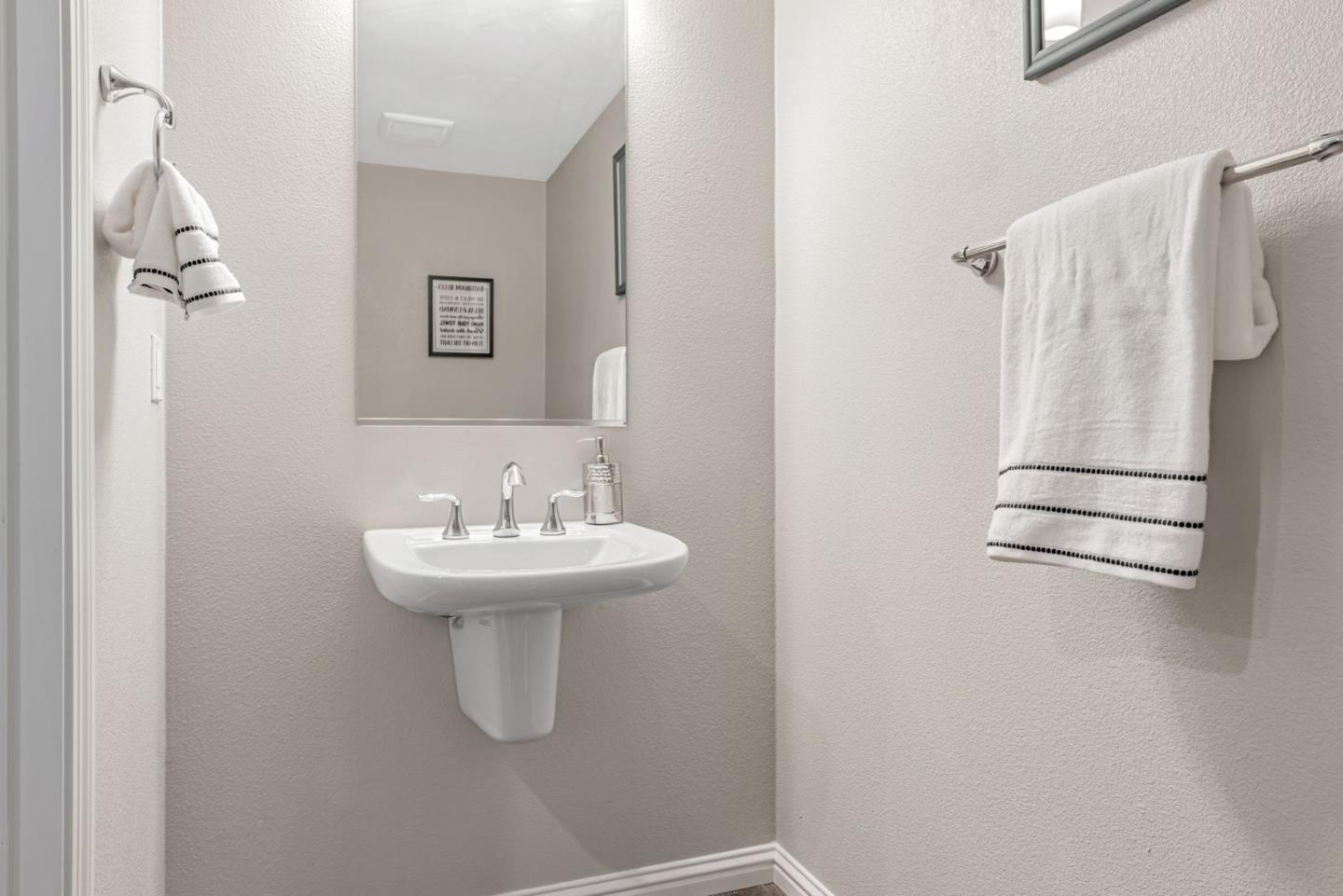 Detail Gallery Image 30 of 48 For 1460 Lavender Loop, Milpitas,  CA 95035 - 3 Beds | 2/1 Baths