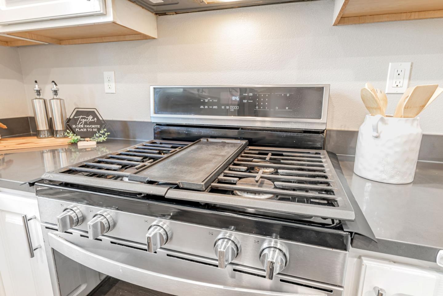 Detail Gallery Image 41 of 48 For 1460 Lavender Loop, Milpitas,  CA 95035 - 3 Beds | 2/1 Baths