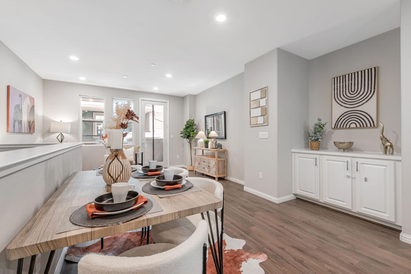 Detail Gallery Image 6 of 48 For 1460 Lavender Loop, Milpitas,  CA 95035 - 3 Beds | 2/1 Baths