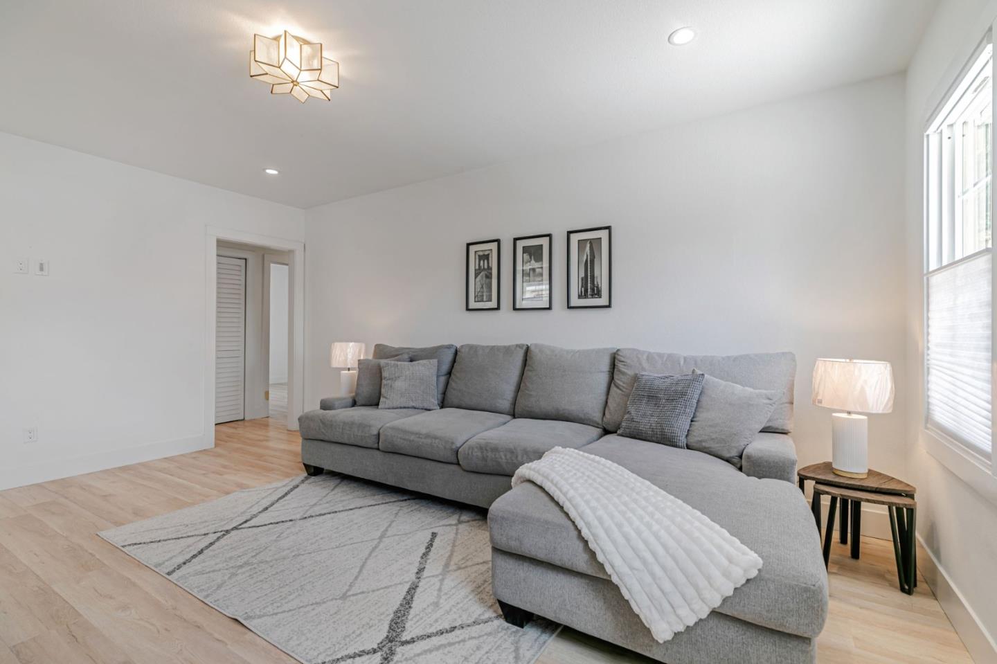 Detail Gallery Image 11 of 40 For 385 Edwards Ave, San Jose,  CA 95110 - 2 Beds | 1 Baths