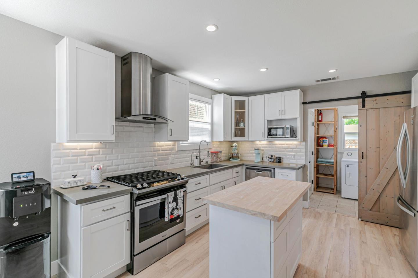Detail Gallery Image 12 of 40 For 385 Edwards Ave, San Jose,  CA 95110 - 2 Beds | 1 Baths