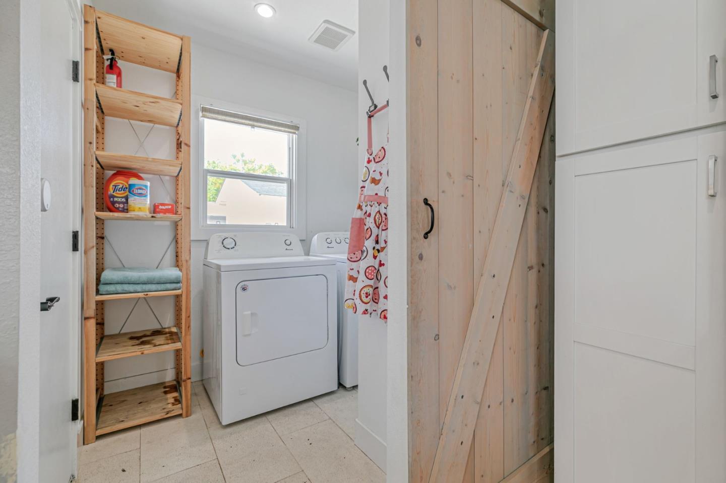 Detail Gallery Image 28 of 40 For 385 Edwards Ave, San Jose,  CA 95110 - 2 Beds | 1 Baths
