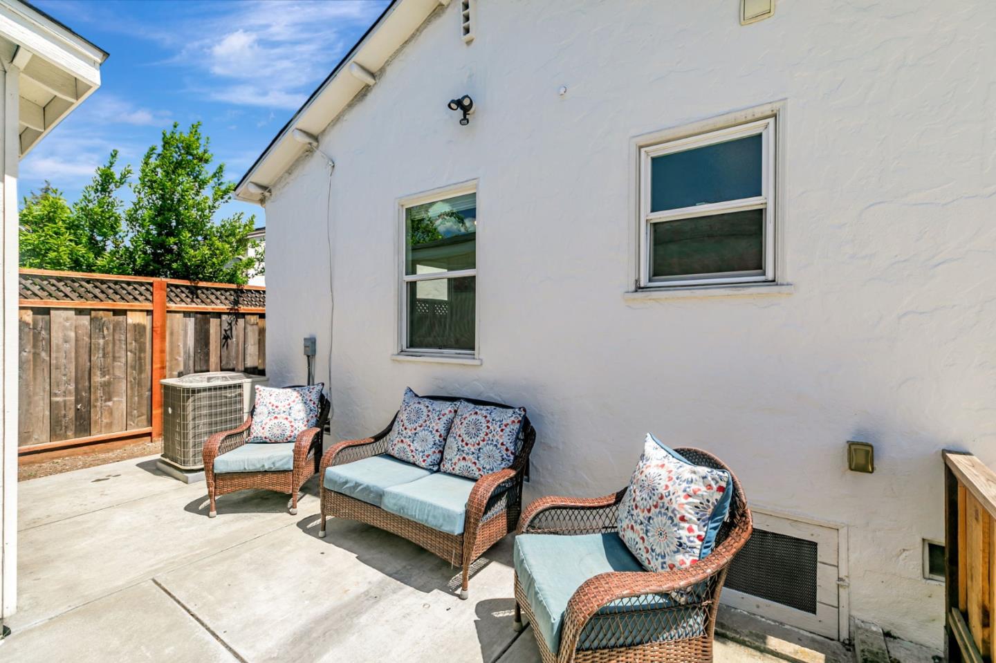 Detail Gallery Image 35 of 40 For 385 Edwards Ave, San Jose,  CA 95110 - 2 Beds | 1 Baths