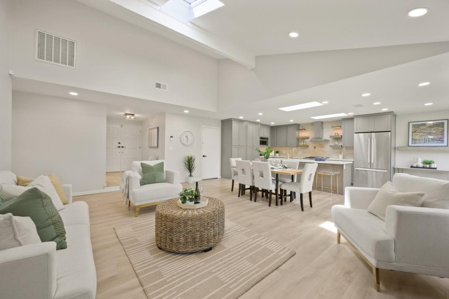 Detail Gallery Image 13 of 52 For 1301 Crossgates Ln, San Jose,  CA 95120 - 3 Beds | 2 Baths