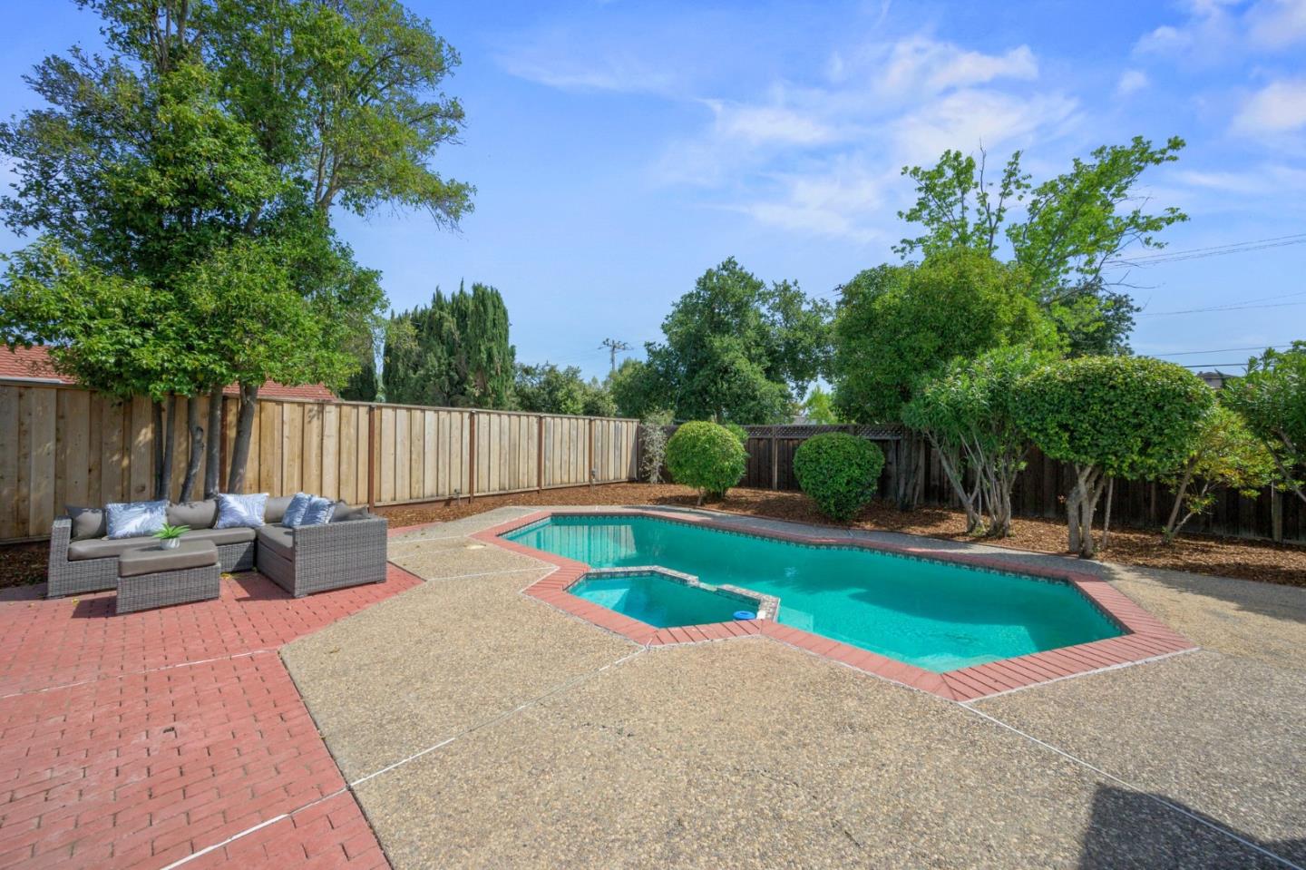 Detail Gallery Image 41 of 52 For 1301 Crossgates Ln, San Jose,  CA 95120 - 3 Beds | 2 Baths