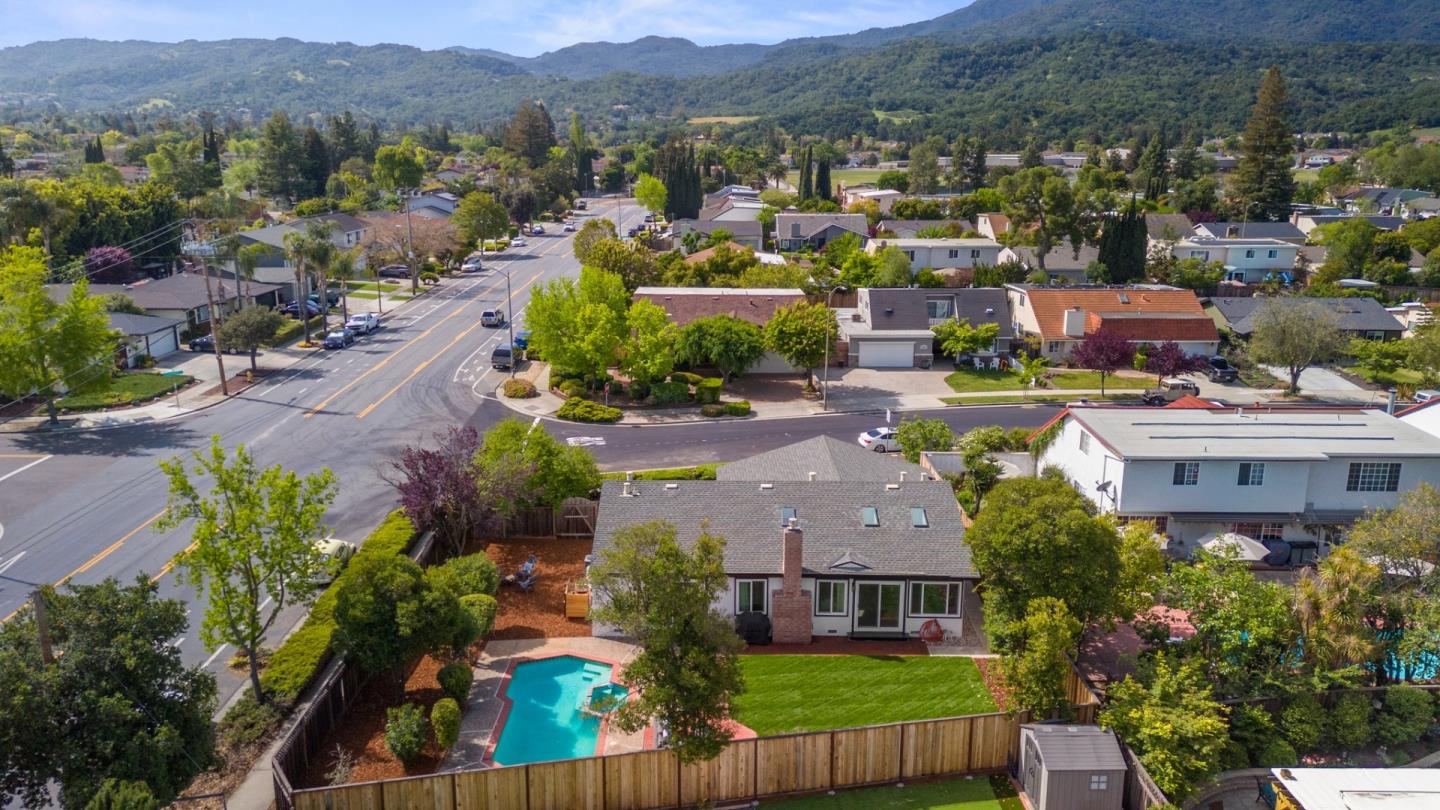 Detail Gallery Image 51 of 52 For 1301 Crossgates Ln, San Jose,  CA 95120 - 3 Beds | 2 Baths