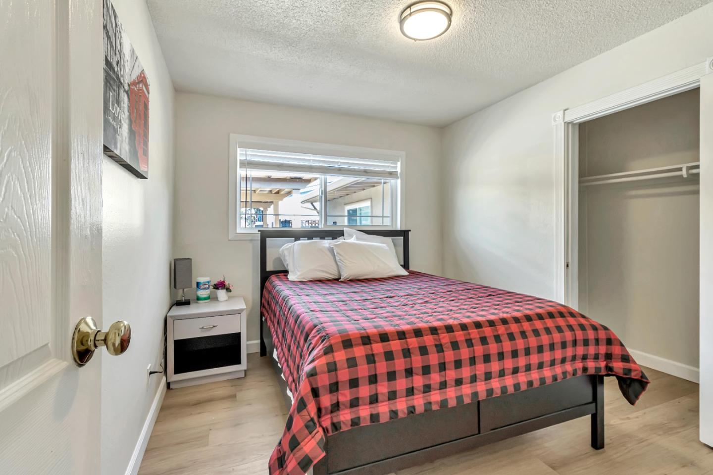 Detail Gallery Image 13 of 31 For 2056 Sullivan Ave, San Jose,  CA 95122 - 3 Beds | 2 Baths