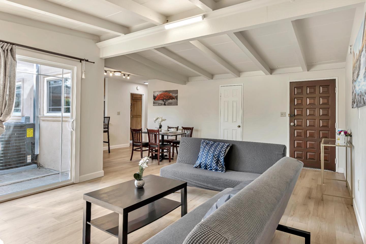 Detail Gallery Image 6 of 31 For 2056 Sullivan Ave, San Jose,  CA 95122 - 3 Beds | 2 Baths