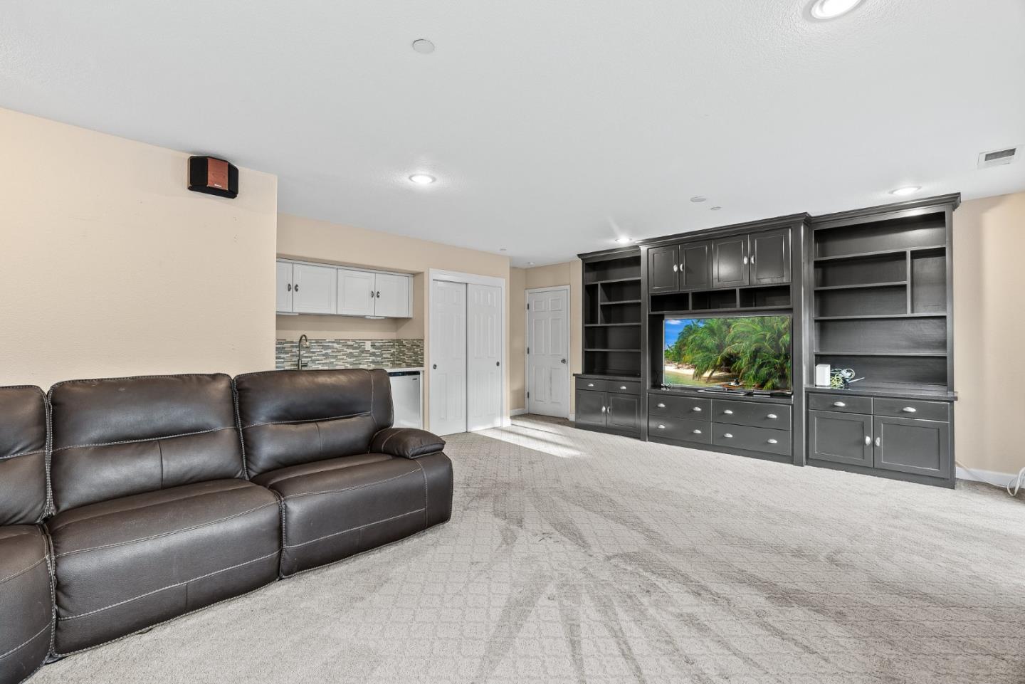 Detail Gallery Image 22 of 35 For 200 Tabor Dr, Scotts Valley,  CA 95066 - 4 Beds | 3 Baths