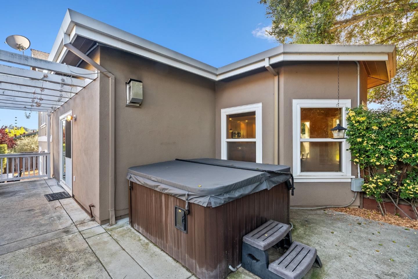 Detail Gallery Image 29 of 35 For 200 Tabor Dr, Scotts Valley,  CA 95066 - 4 Beds | 3 Baths