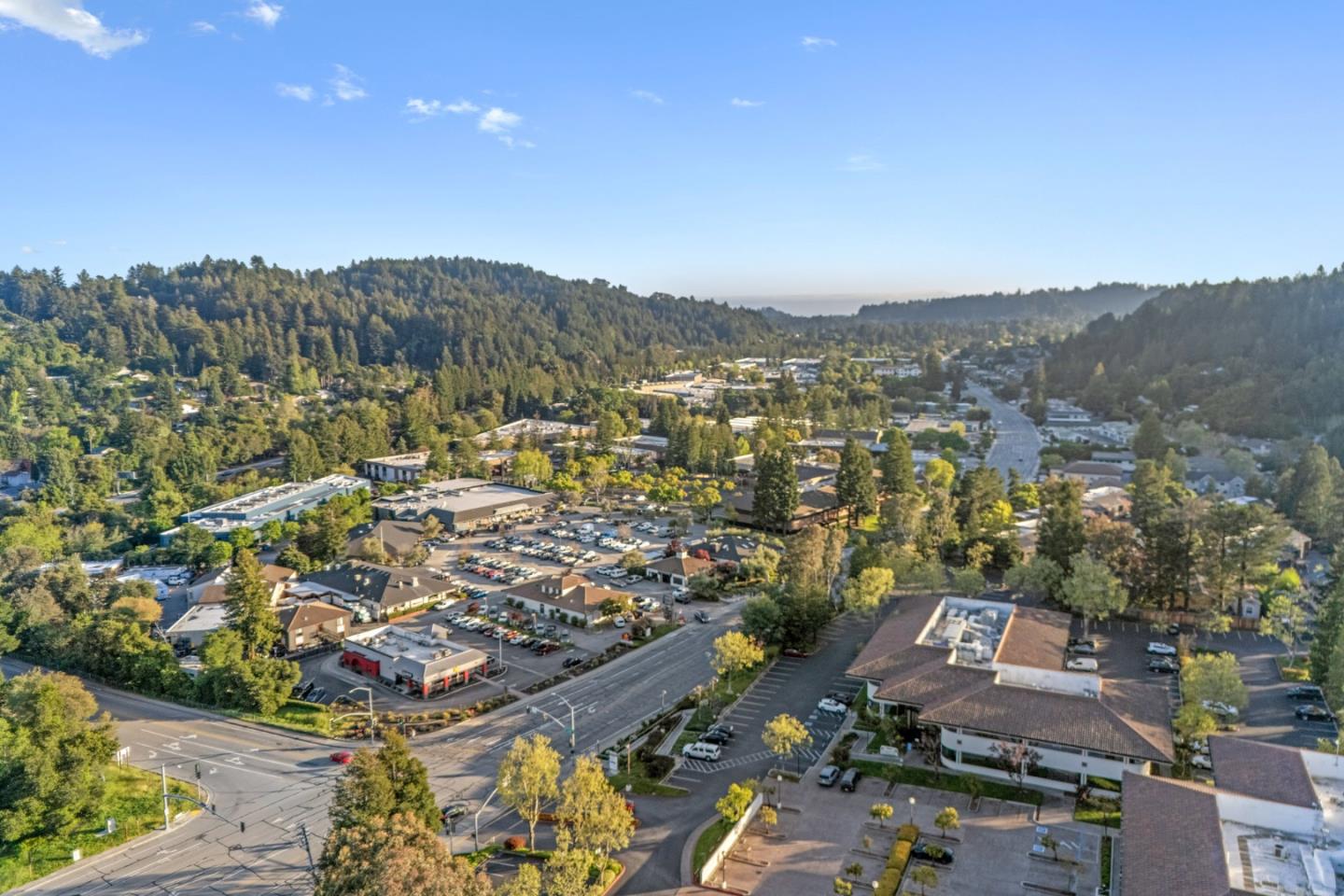 Detail Gallery Image 32 of 35 For 200 Tabor Dr, Scotts Valley,  CA 95066 - 4 Beds | 3 Baths
