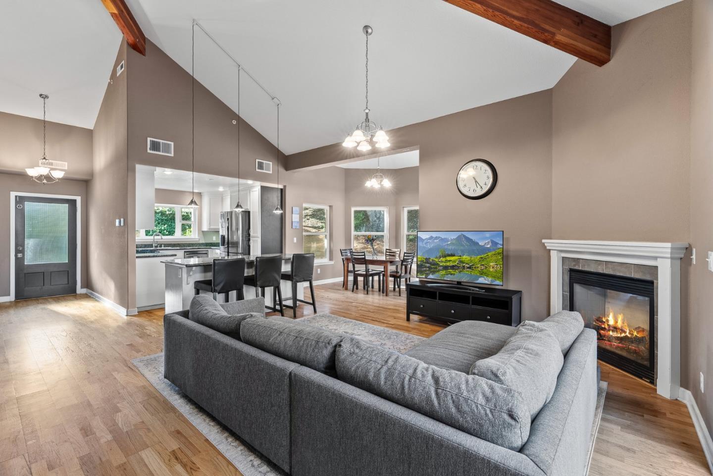 Detail Gallery Image 6 of 35 For 200 Tabor Dr, Scotts Valley,  CA 95066 - 4 Beds | 3 Baths