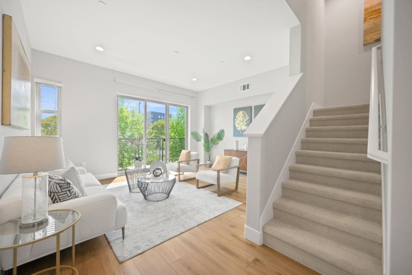 Detail Gallery Image 3 of 39 For 361 Montague Expy, Milpitas,  CA 95035 - 3 Beds | 3/2 Baths