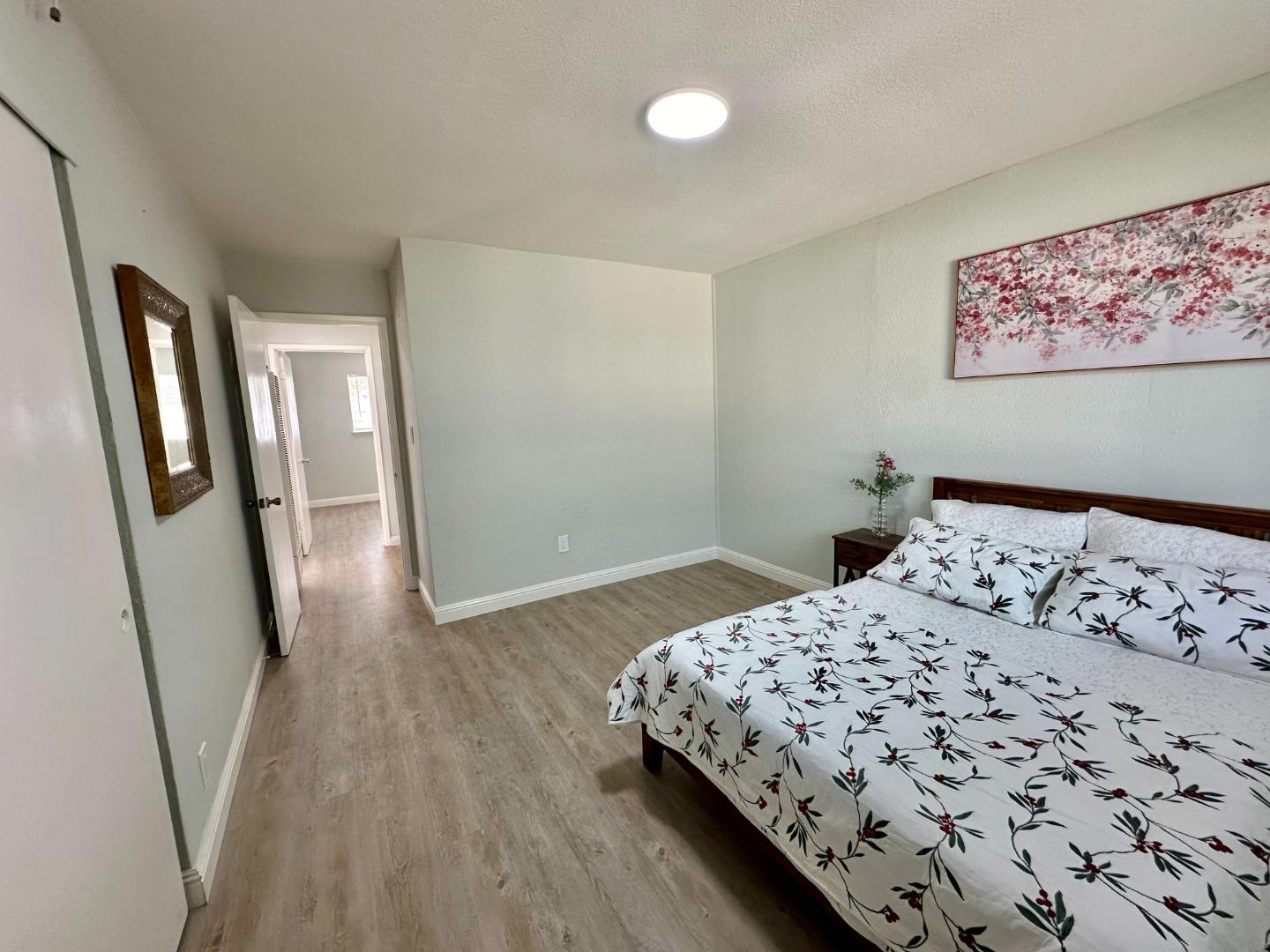 Detail Gallery Image 8 of 18 For 497 Papaya Ct, San Jose,  CA 95111 - 2 Beds | 1 Baths