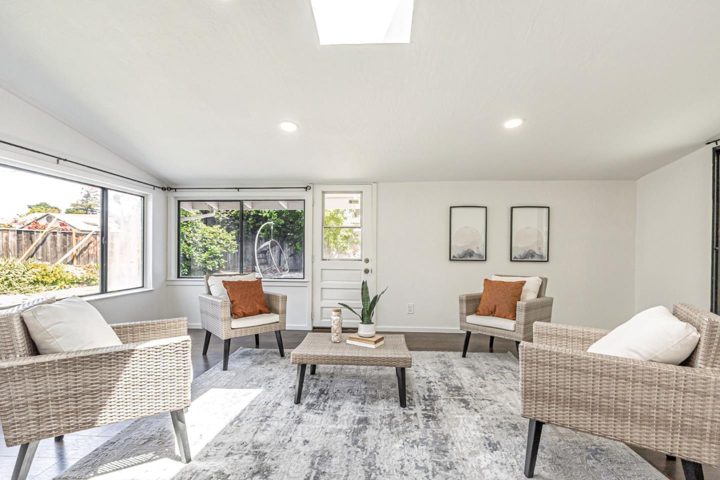 Detail Gallery Image 7 of 23 For 2366 Weston Dr, San Jose,  CA 95130 - 3 Beds | 2 Baths