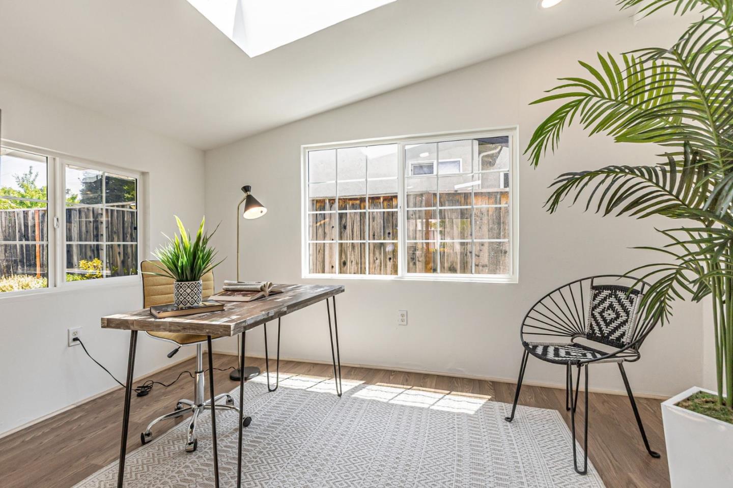 Detail Gallery Image 8 of 23 For 2366 Weston Dr, San Jose,  CA 95130 - 3 Beds | 2 Baths