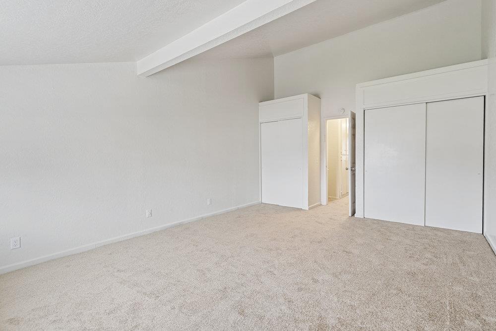 Detail Gallery Image 19 of 46 For 918 Acosta Plz #70,  Salinas,  CA 93905 - 4 Beds | 1/1 Baths