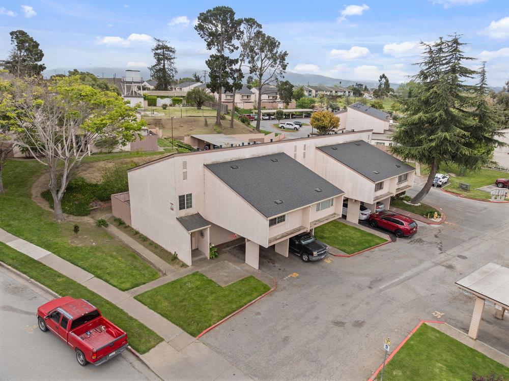 Detail Gallery Image 35 of 46 For 918 Acosta Plz #70,  Salinas,  CA 93905 - 4 Beds | 1/1 Baths