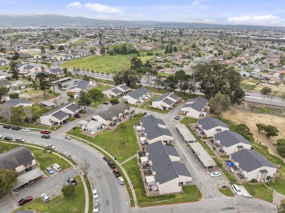 Detail Gallery Image 39 of 46 For 918 Acosta Plz #70,  Salinas,  CA 93905 - 4 Beds | 1/1 Baths